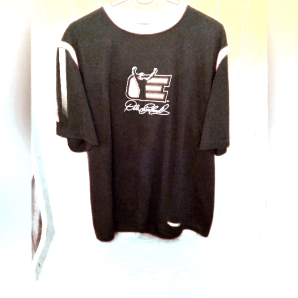Dale Earnhardt Nascar licensed tee nwt